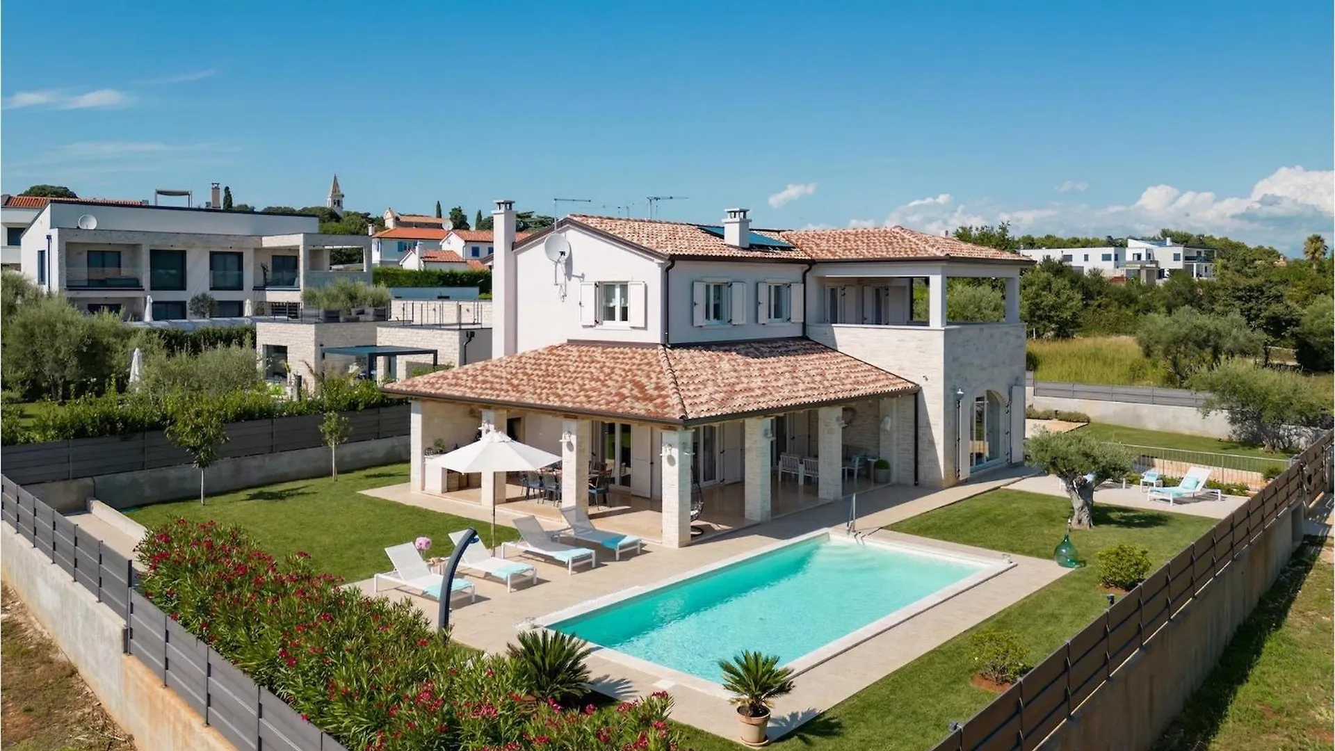 Hébergement de vacances Villa Karla Tar Frata