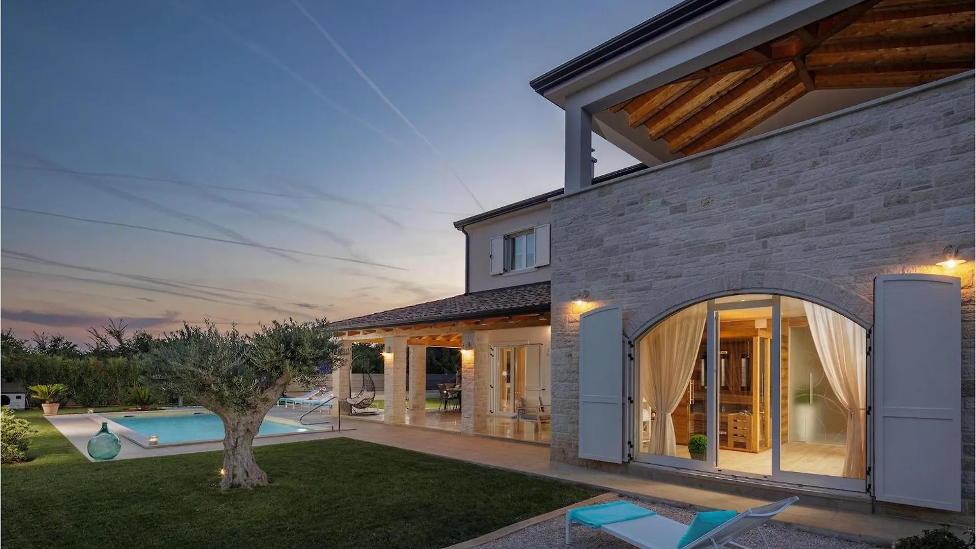 Hébergement de vacances Villa Karla Tar Frata