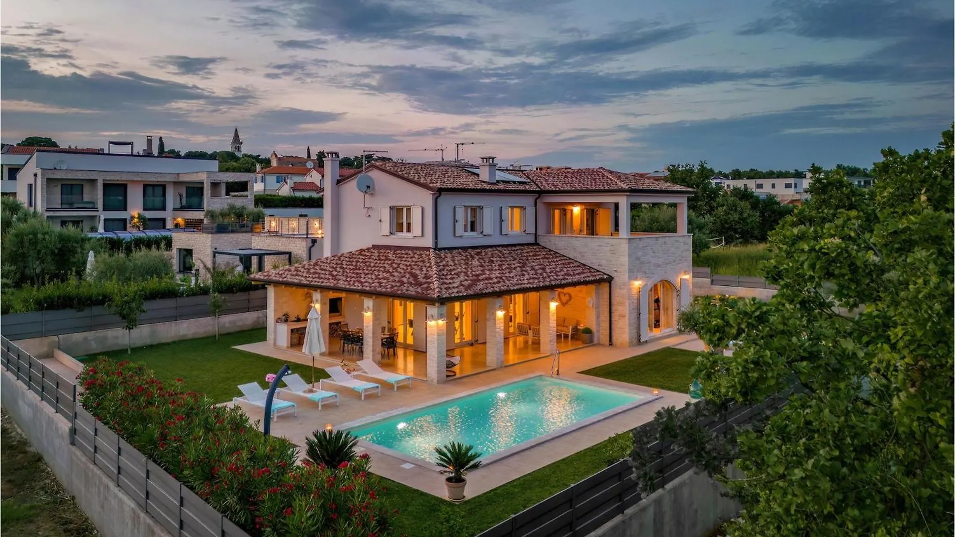 Hébergement de vacances Villa Karla Tar Frata