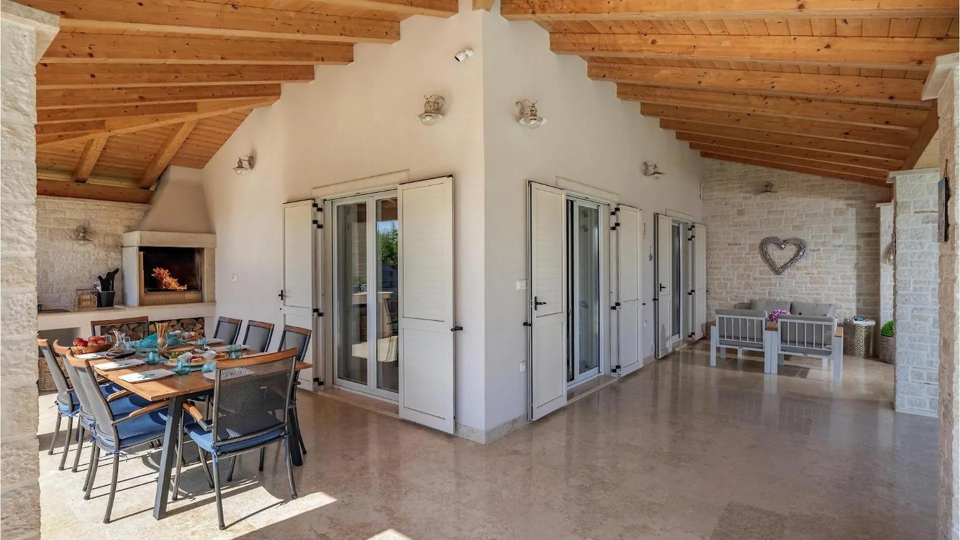 Villa Karla Tar Frata